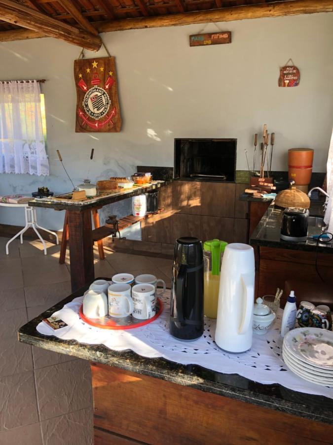 Pousada Pedra Da Mata Chales Na Montanha Munhoz Esterno foto